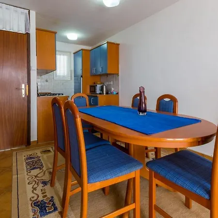 House For 2 - 7 Persons With 3 Bedrooms