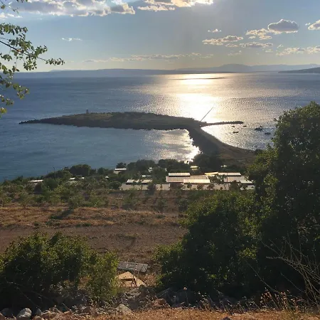 House For 2 - 7 Persons With 3 Bedrooms Apartmán Klenovica