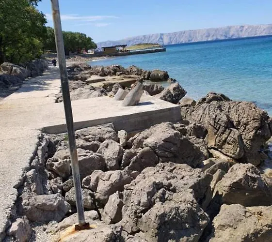 House For 2 - 7 Persons With 3 Bedrooms Apartmán Klenovica