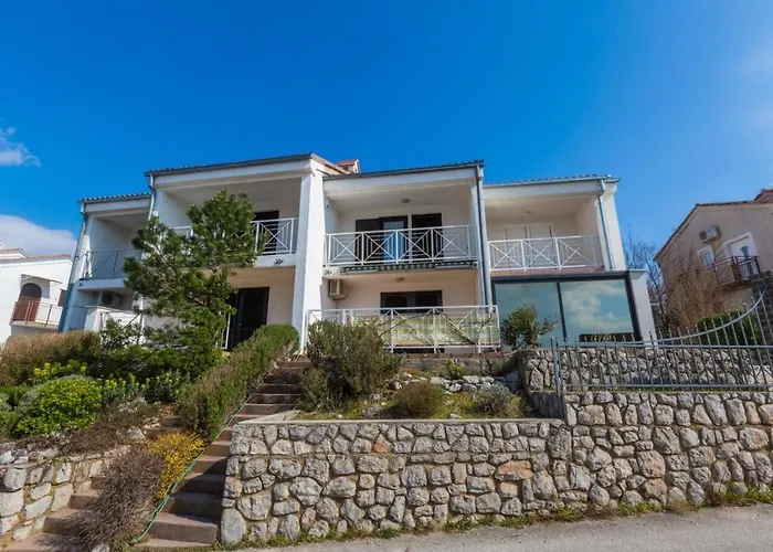 Appartement House For 2 - 7 Persons With 3 Bedrooms *