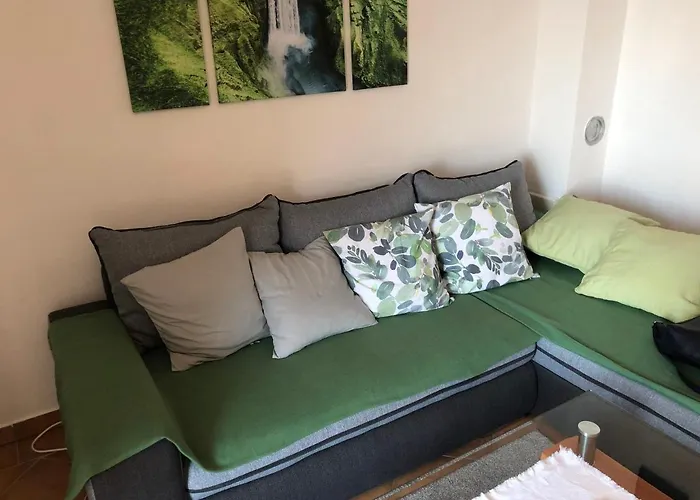 Apartman House For 2 - 7 Persons With 3 Bedrooms