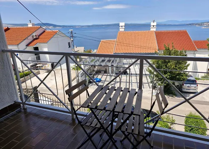 House For 2 - 7 Persons With 3 Bedrooms Apartmán *